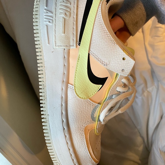 NIKE AIR FORCE 1 SHADOW 'SUMMIT WHITE/CRIMSON TINT' - Picture 3 of 7